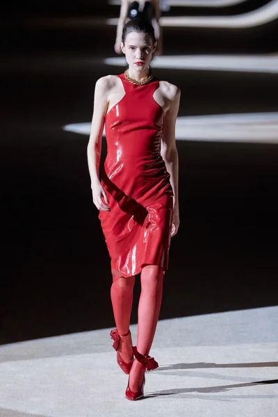 Look 23